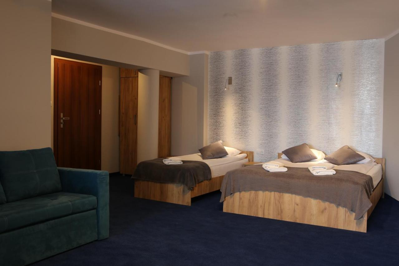 Hotel Sunny Poznań Esterno foto